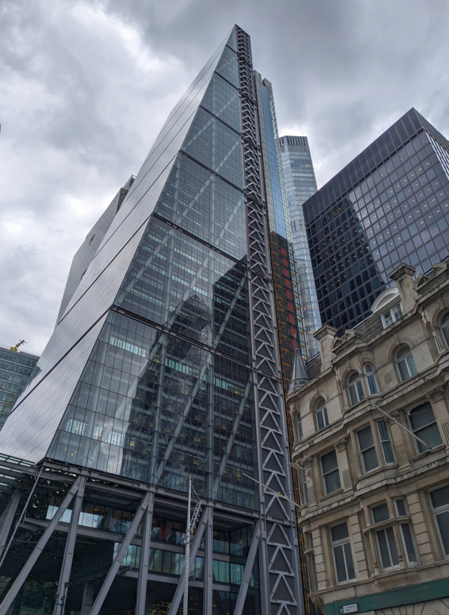 Toothed Anchor Channels 122 Leadenhall Street toothed anchor channels